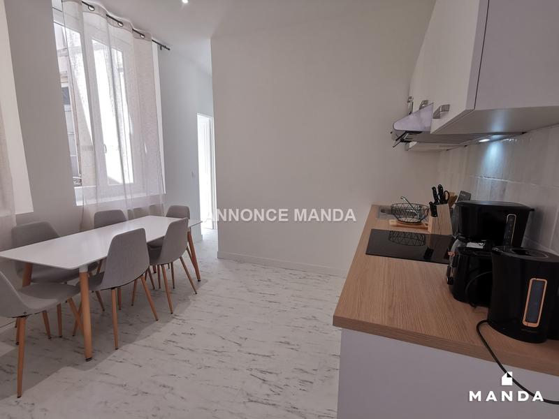 Chambre - 10 m² - 4 pièces