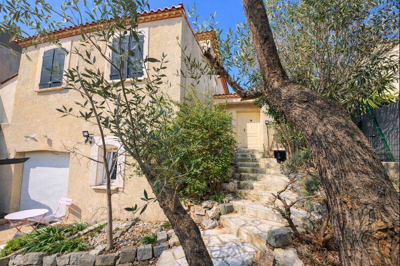 Maison ancienne - 195 m² - 5 pièces