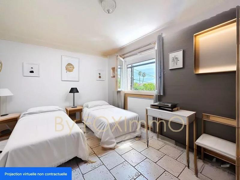 Villa - 215 m² - 7 pièces