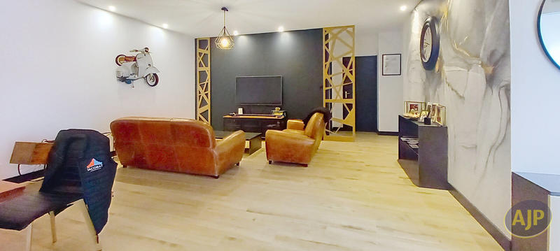 Maison - 155 m² - 6 pièces