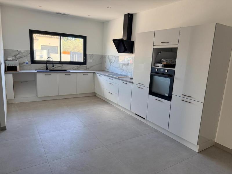 Villa - 104 m² - 4 pièces