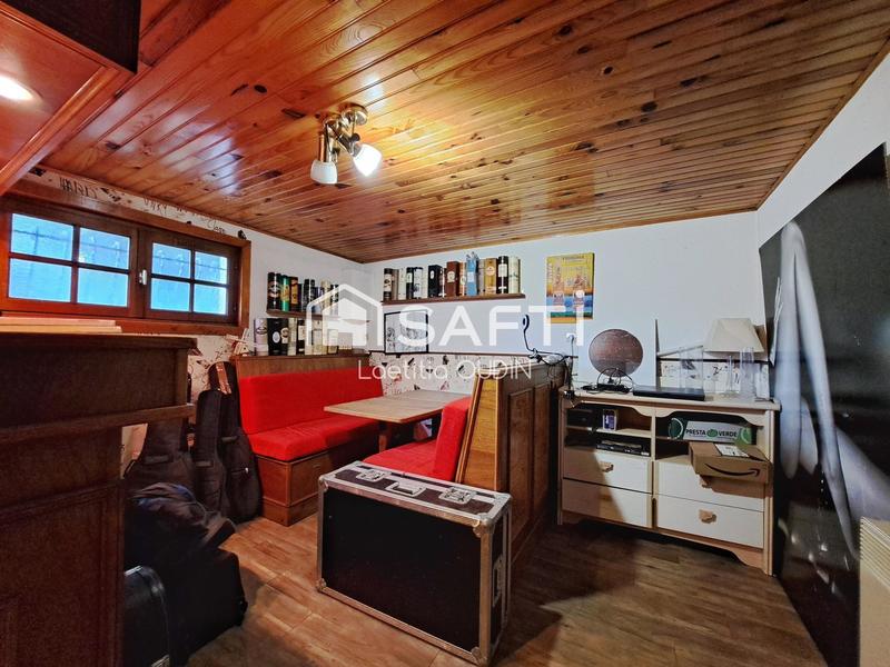 Maison - 165 m² - 7 pièces