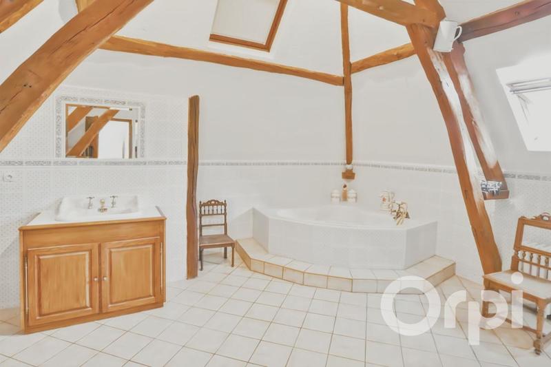 Maison - 189 m² - 6 pièces