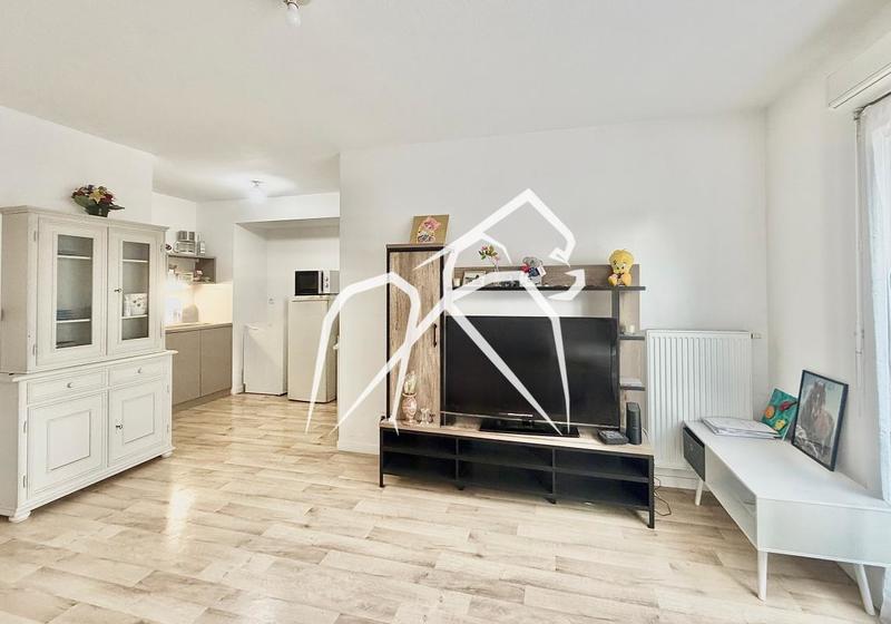 Appartement ancien - 40 m² - 2 pièces