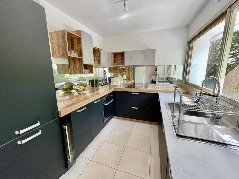 Appartement - 67 m² - 2 pièces