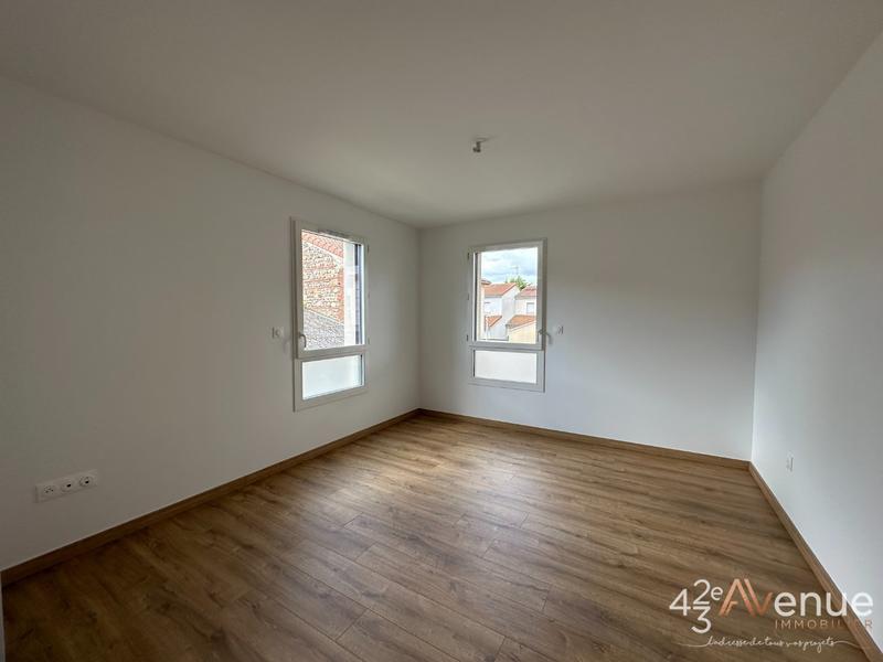 Maison - 97 m² - 4 pièces