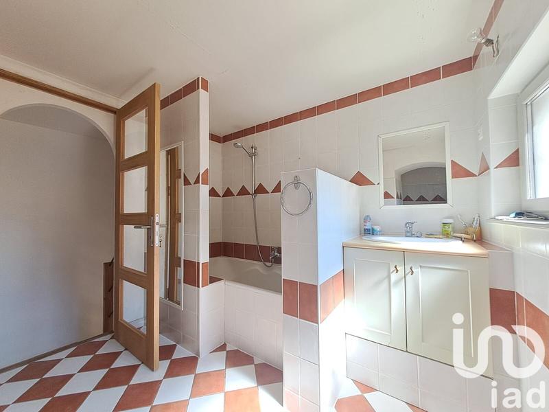 Maison de village - 79 m² - 5 pièces