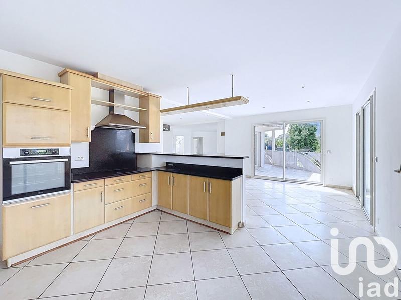 Maison - 143 m² - 4 pièces