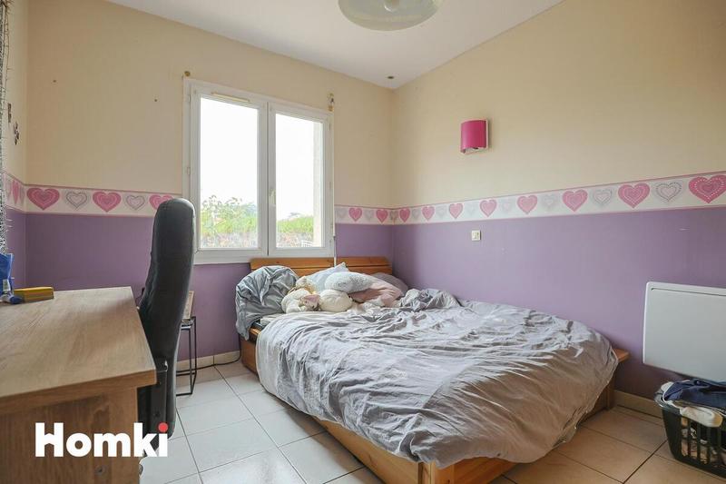 Maison - 200 m² - 4 pièces