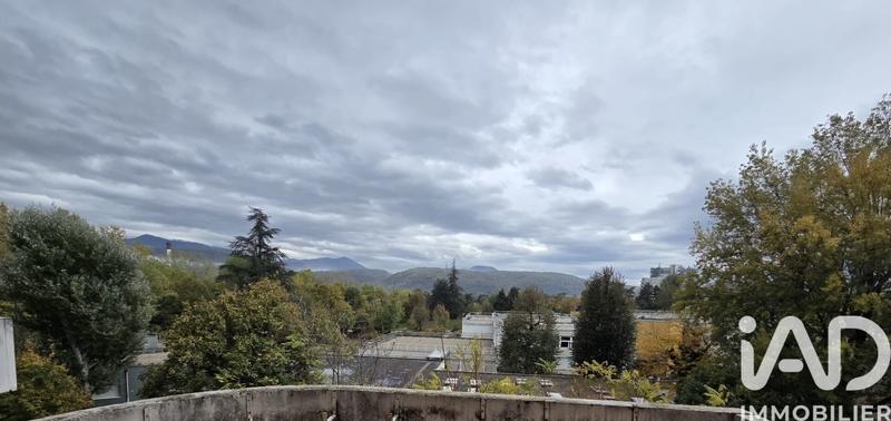 Appartement - 94 m² - 4 pièces