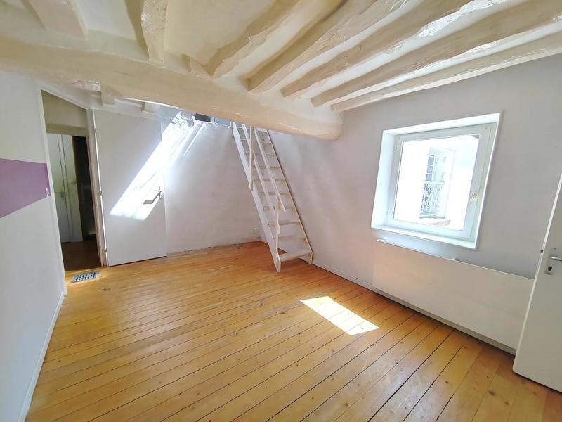 Maison - 167 m² - 8 pièces