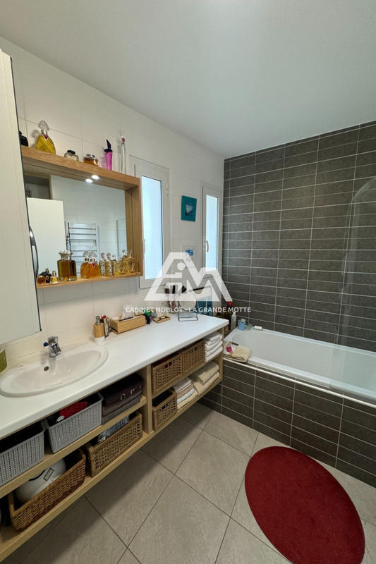 Maison - 170 m² - 5 pièces