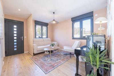 Appartement - 85 m² - 4 pièces