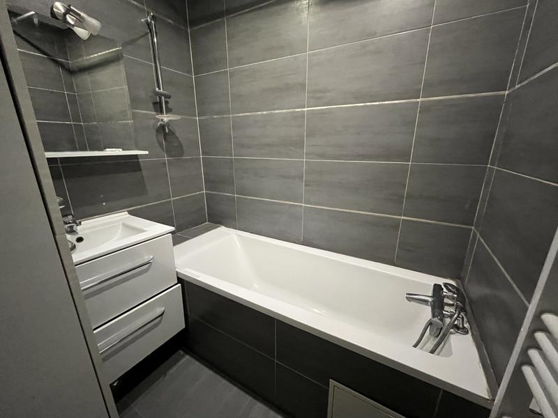 Appartement - 64 m² - 4 pièces