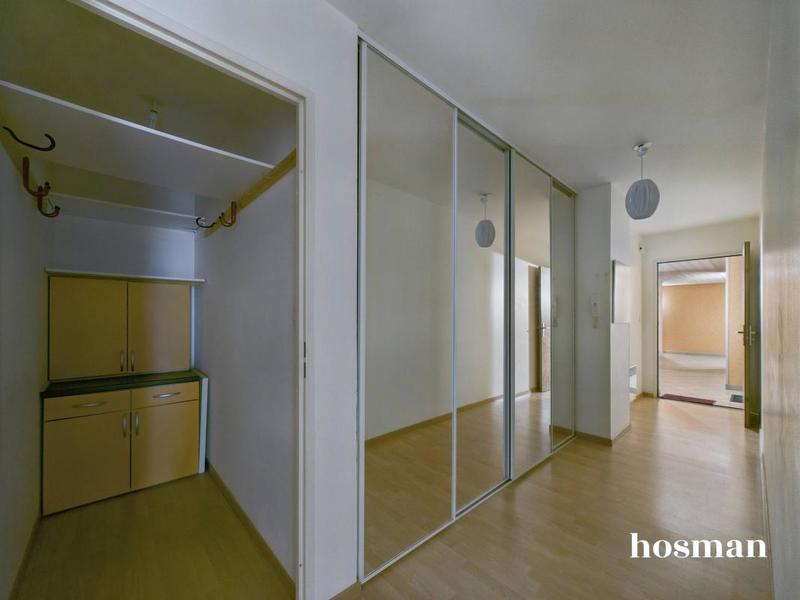 Appartement - 77 m² - 3 pièces