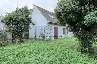 Maison - 179 m² - 6 pièces