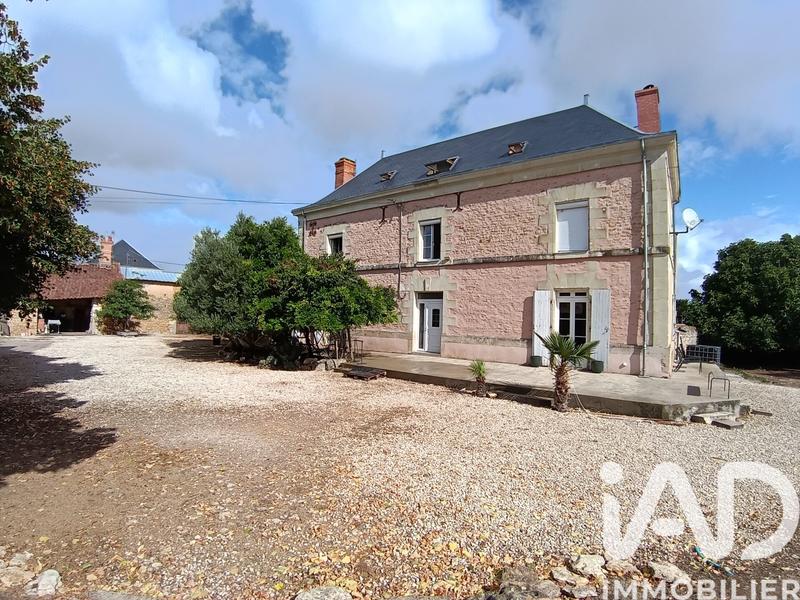 Maison - 185 m² - 7 pièces