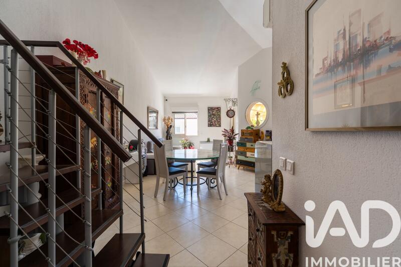 Appartement - 75 m² - 4 pièces