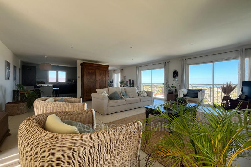 Maison - 212 m² - 6 pièces