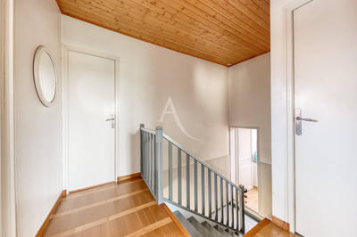 Maison - 122 m² - 6 pièces