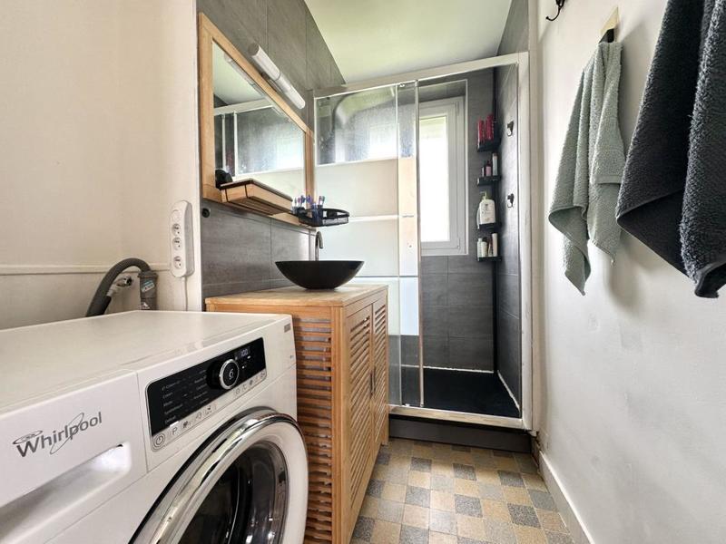 Appartement - 82 m² - 4 pièces