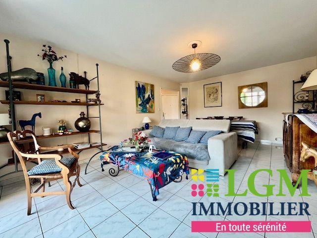 Appartement - 72 m² - 3 pièces