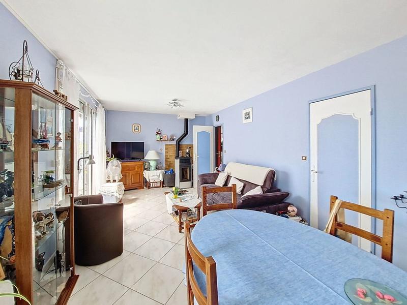 Maison - 104 m² - 4 pièces