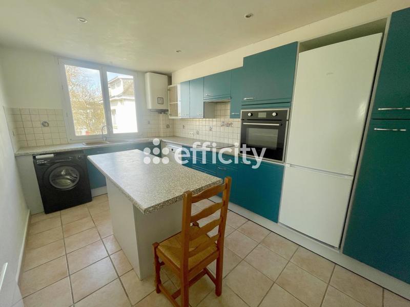 Appartement - 94 m² - 4 pièces