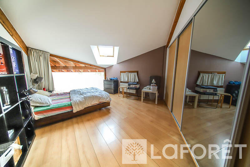 Maison - 130 m² - 4 pièces