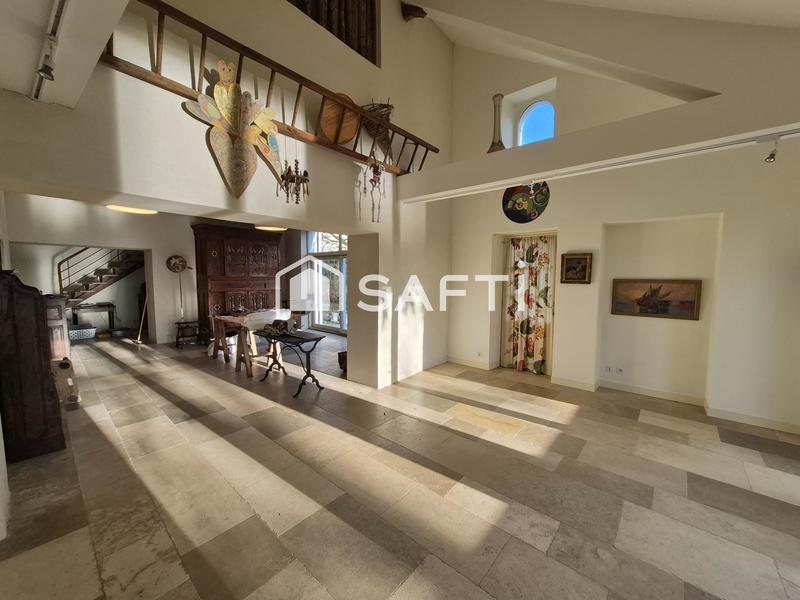 Maison de maîtres - 268 m² - 8 pièces