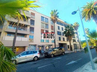 Local commercial - 85 m²