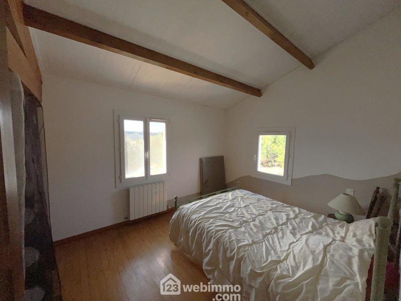 Maison - 245 m² - 9 pièces