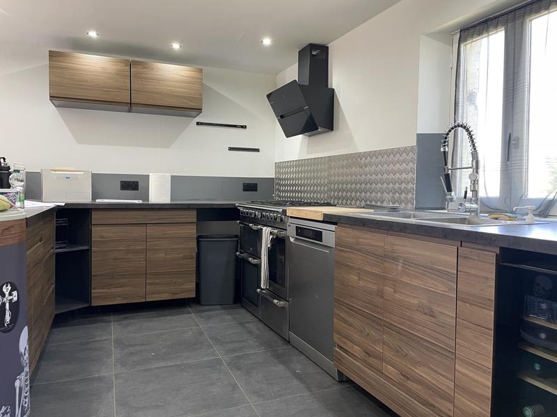 Maison ancienne - 171 m² - 9 pièces