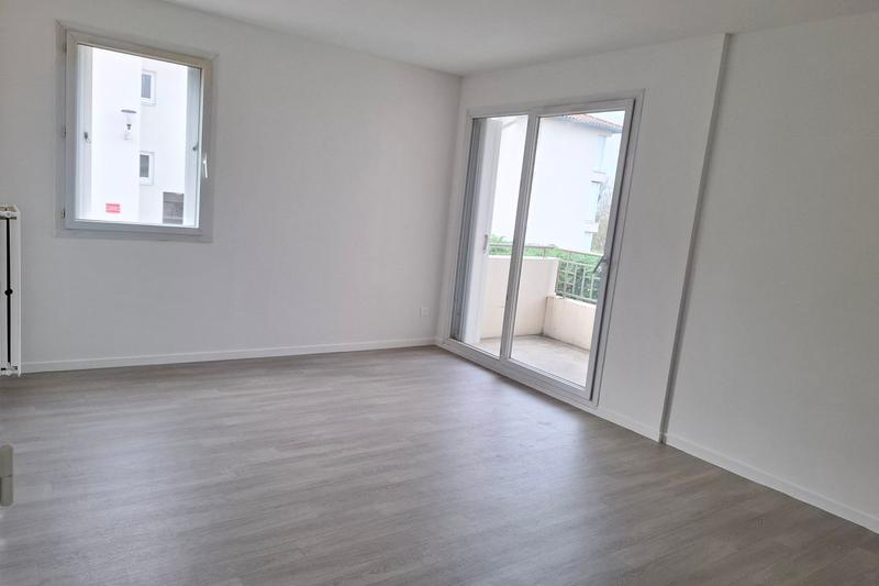 Appartement - 58 m² - 2 pièces