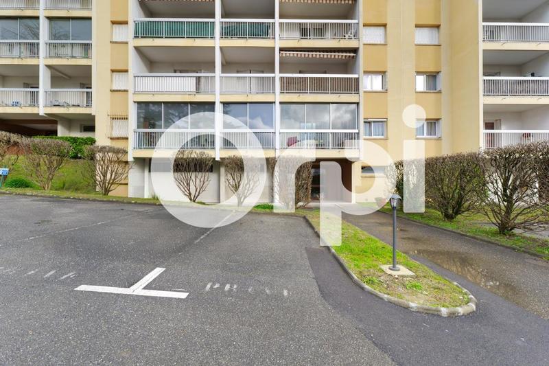 Appartement - 81 m² - 4 pièces