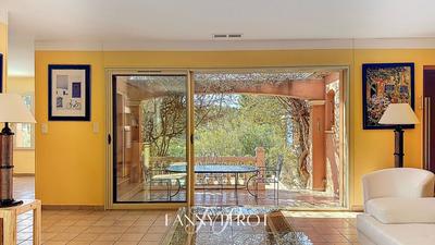 Maison - 145 m² - 5 pièces