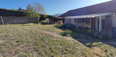 Villa - 90 m² - 4 pièces