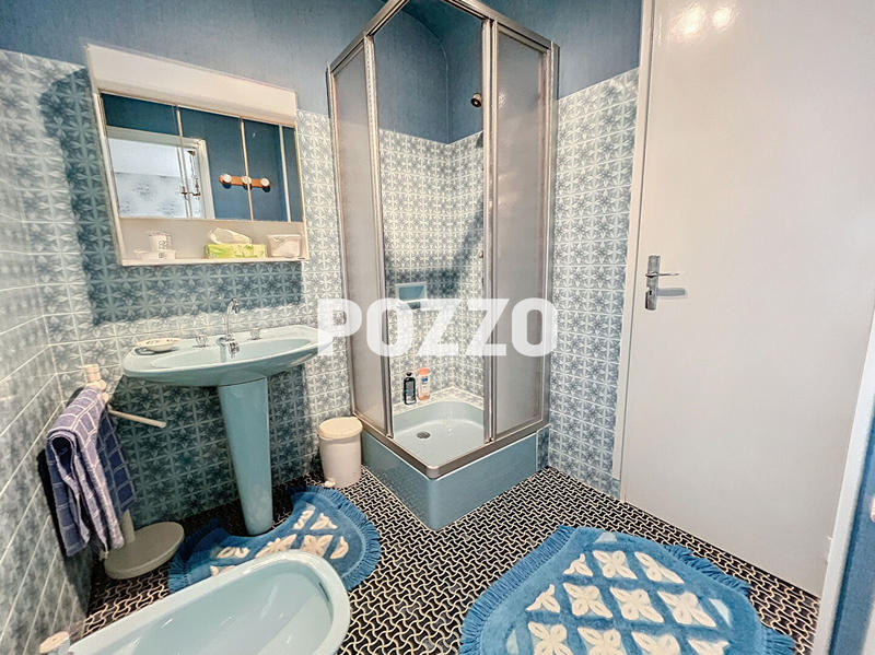 Maison - 167 m² - 6 pièces