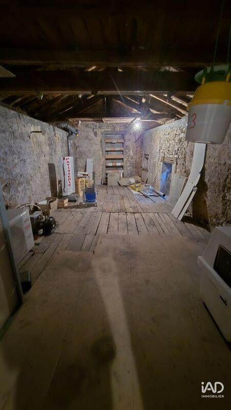 Local commercial - 210 m² - 5 pièces