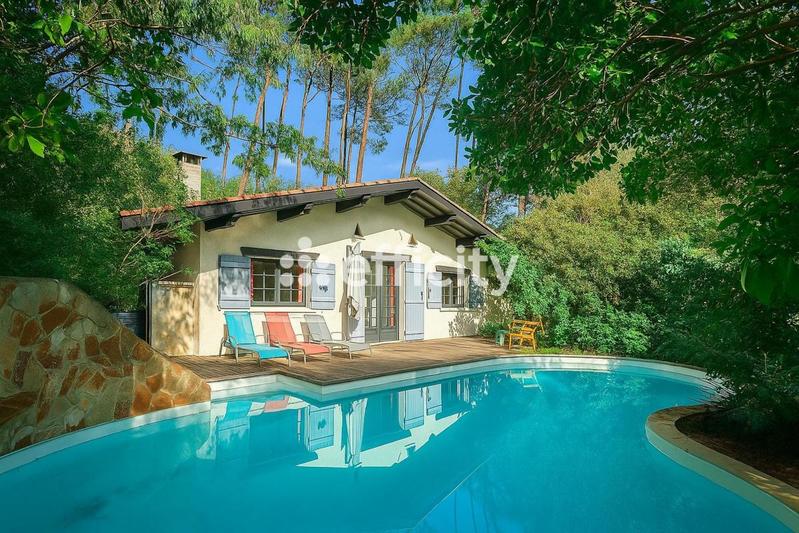 Maison - 91 m² - 4 pièces