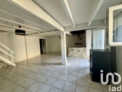 Maison - 81 m² - 5 pièces