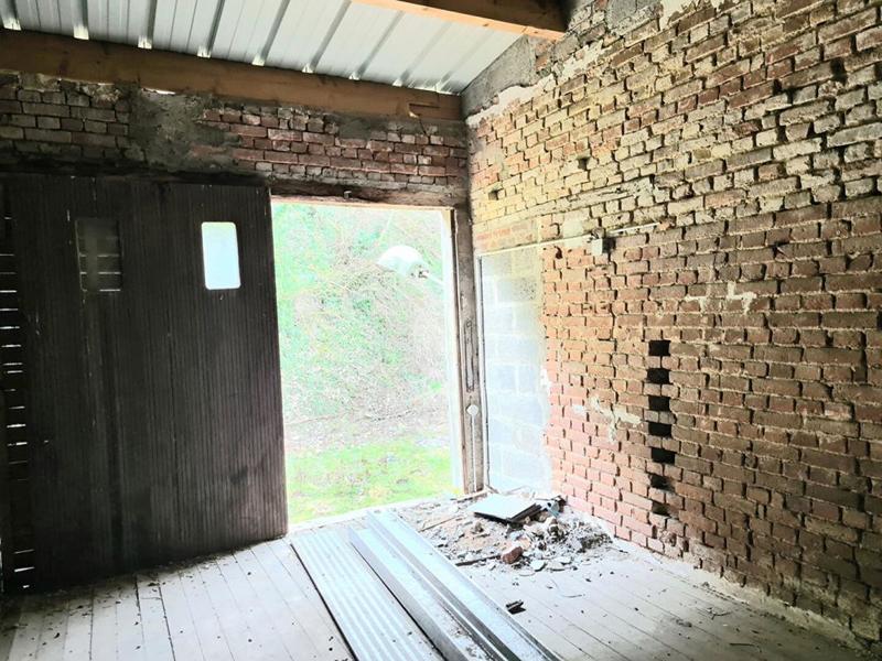 Grange - 195 m² - 2 pièces