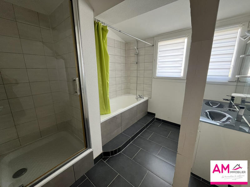 Appartement - 81 m² - 4 pièces