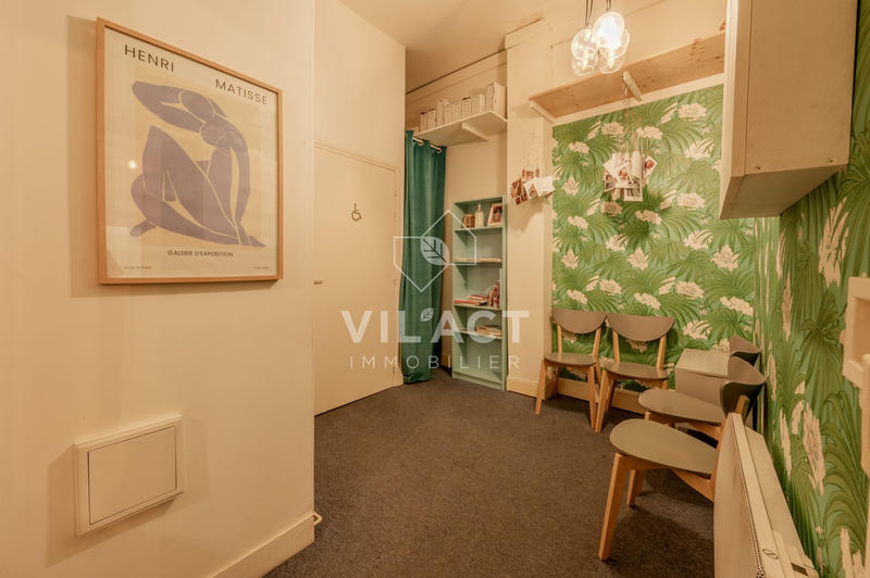 Local commercial - 43 m² - 2 pièces