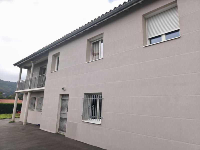 Maison - 219 m² - 7 pièces