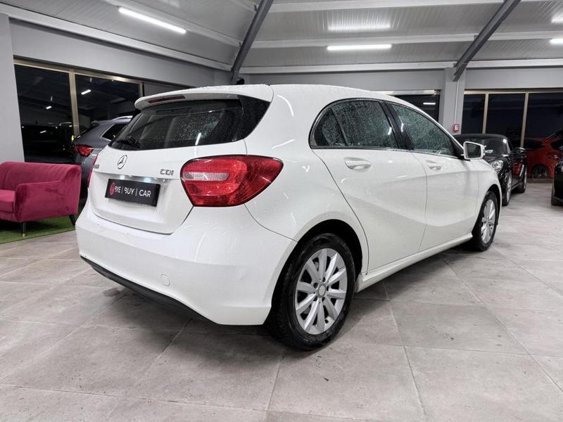 Mercedes Classe a 180 Cdi Fap Bv 7g-Dct - Berline Intuition Phase 1 / Garantie 12 Mois