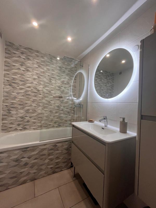 Appartement - 72 m² - 3 pièces