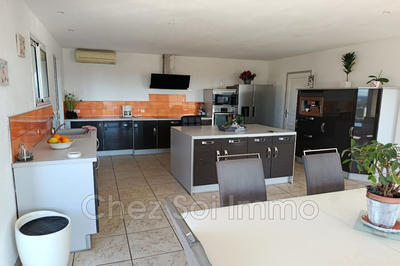 Maison - 160 m² - 5 pièces