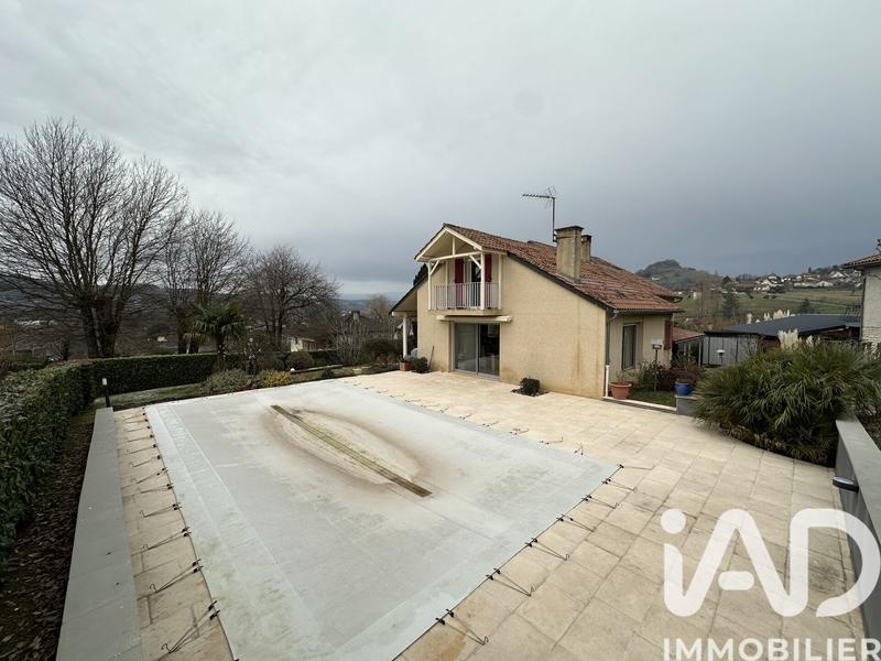 Maison - 150 m² - 5 pièces