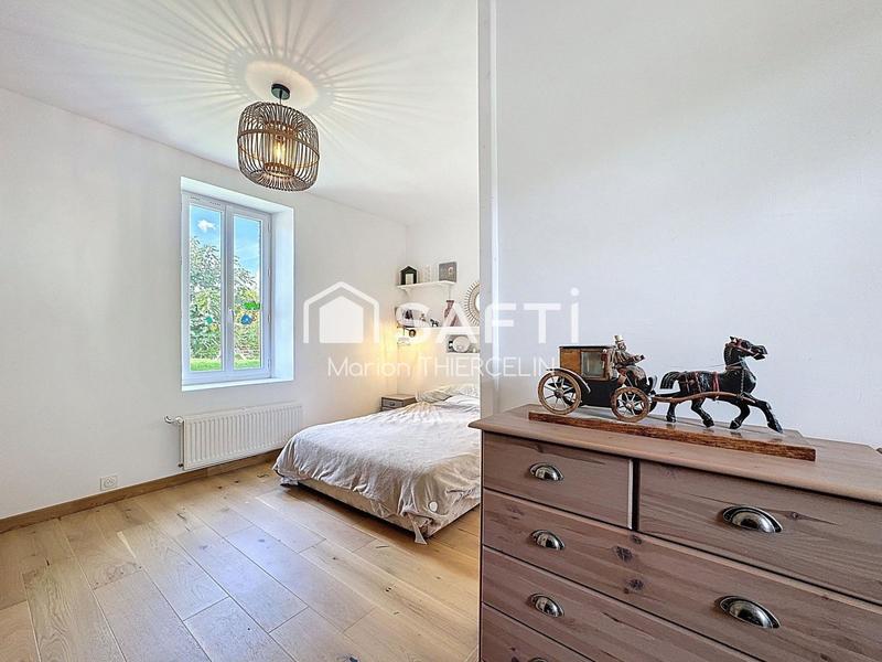 Maison - 180 m² - 5 pièces